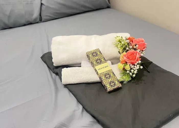 Unistay Shore 3 Tower 2 Pool Vw W Bal Apartment Manila
